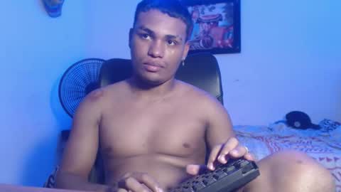 Snapshot of demol_latin chatting on September 9, 6:51 pm MASTER DAV online show from September 9, 6:51 pm