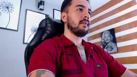 Snapshot of demon_salvatoree chatting on November 1, 2:15 am Demon Salvatore online show from November 1, 2:15 am