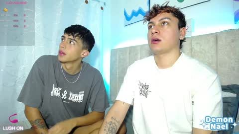 Juan  Gabriel Independent Models 3 online show from January 6, 3:31 am