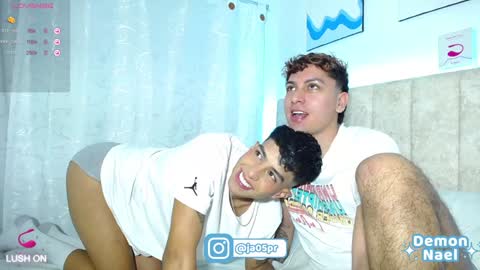 Juan  Gabriel Independent Models 3 online show from January 15, 3:11 am