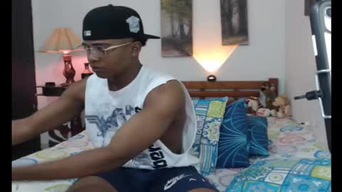 Snapshot of demond_333 chatting on October 12, 2:00 pm DEMOND online show from October 12, 2:00 pm