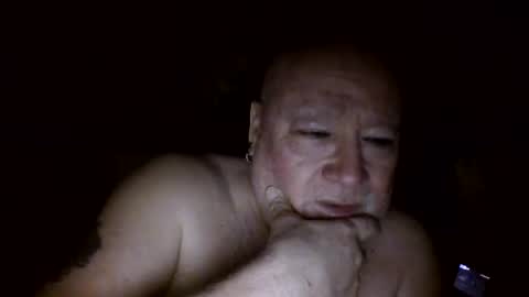 Snapshot of denboisvin2043 chatting on October 11, 1:09 am denboisvin2043 online show from October 11, 1:09 am