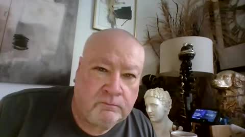Snapshot of denboisvin2043 chatting on February 20, 12:15 pm denboisvin2043 online show from February 20, 12:15 pm
