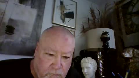 Snapshot of denboisvin2043 chatting on March 10, 11:12 am denboisvin2043 online show from March 10, 11:12 am
