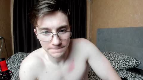 Snapshot of deni_boy99 chatting on January 31, 8:01 pm Deni online show from January 31, 8:01 pm