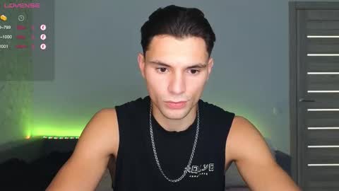 Snapshot of denlover chatting on October 29, 9:01 am Den online show from October 29, 9:01 am