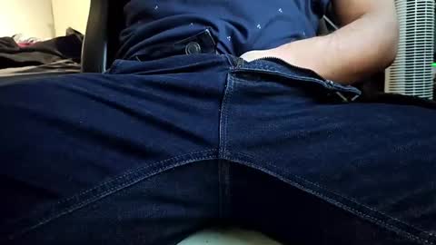 dennis210586 online show from January 12, 6:56 pm