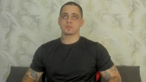 Snapshot of dennis_munera chatting on January 27, 11:54 am dennis munera online show from January 27, 11:54 am