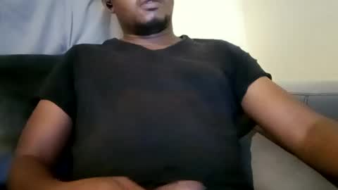 Snapshot of dentzo chatting on January 26, 4:20 am mastER blACK online show from January 26, 4:20 am