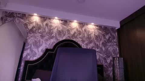 denzelrios online show from June 14, 2:24 am
