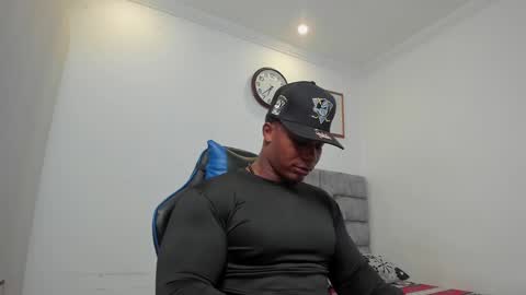 deon jhonson online show from March 8, 11:39 pm