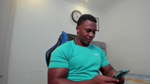 deon jhonson online show from March 3, 11:56 pm