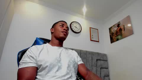 deon jhonson online show from September 13, 2:23 am
