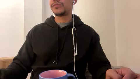 Dereck Myers online show from March 15, 9:54 pm