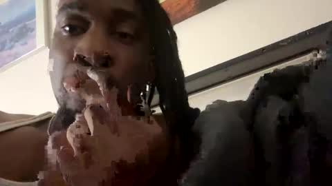 dereckanglo online show from December 8, 1:03 pm