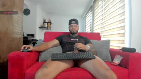 dereckgreen online show from June 4, 7:09 pm