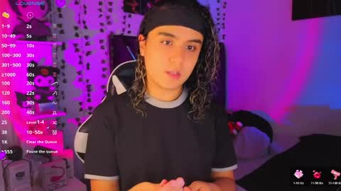 derek grey online show from May 26, 6:37 pm