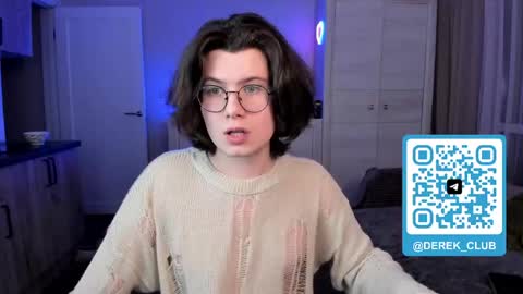 Derek online show from April 26, 10:17 pm