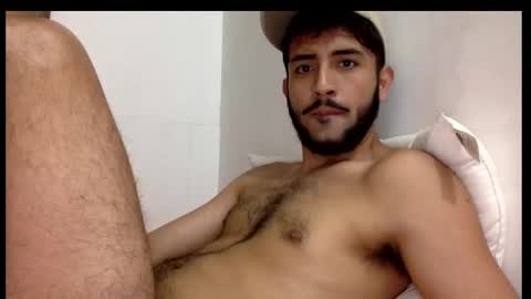 Snapshot of derek_smiith chatting on February 28, 3:26 pm Derek smiith online show from February 28, 3:26 pm