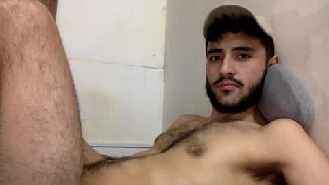 Snapshot of derek_smiith chatting on September 15, 12:17 pm Derek smiith online show from September 15, 12:17 pm