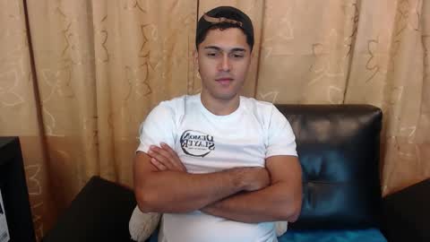 D E R E K online show from April 6, 10:38 am