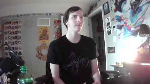 Snapshot of derekdings chatting on January 15, 2:35 pm derekdings online show from January 15, 2:35 pm