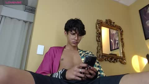 DEREN online show from December 16, 3:46 am