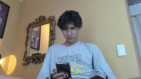 DEREN online show from December 21, 3:03 am