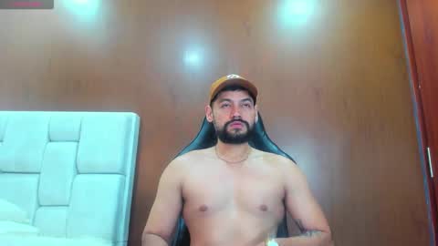 DerryBigger CM online show from March 14, 6:59 pm