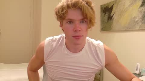 Snapshot of desaad_98 chatting on March 1, 8:21 pm desaad_98 online show from March 1, 8:21 pm
