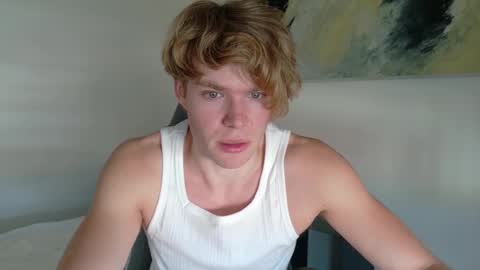 Snapshot of desaad_98 chatting on February 13, 10:23 am desaad_98 online show from February 13, 10:23 am