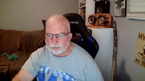 D K online show from February 15, 12:39 am