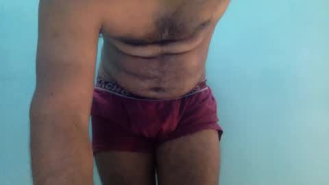 desiguylund online show from October 16, 4:04 pm