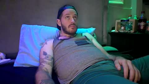 deviantdream online show from June 21, 3:56 am