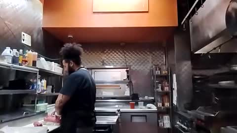 deviantdrew online show from December 17, 6:47 pm