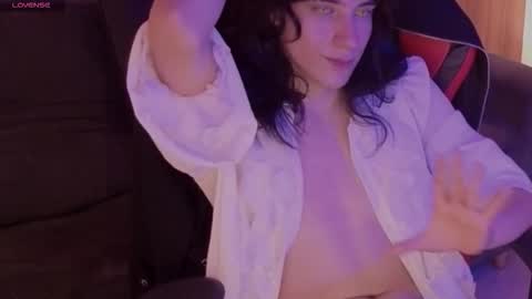 Alex online show from November 2, 3:55 am