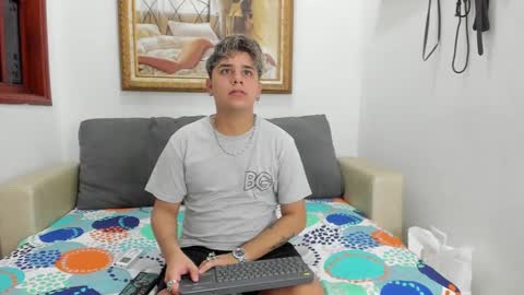 Snapshot of devilwisp chatting on October 14, 2:18 am Devil online show from October 14, 2:18 am