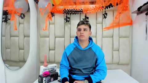 Snapshot of devilwisp chatting on October 26, 3:19 am Devil online show from October 26, 3:19 am