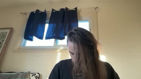 deweydreams online show from May 1, 11:02 am