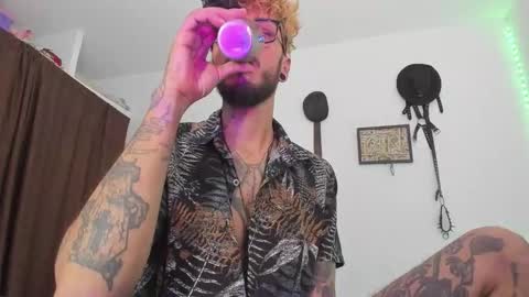 dex_ak586 online show from February 19, 2:30 am