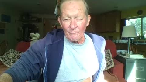 Dexter online show from November 8, 9:51 pm