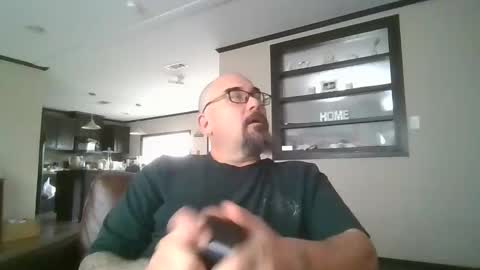 Mike Sounde online show from December 25, 7:24 pm