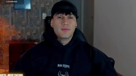 JULIAN online show from February 26, 11:28 pm