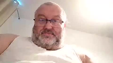 Snapshot of dgdgn chatting on January 30, 12:48 pm dgdgn online show from January 30, 12:48 pm