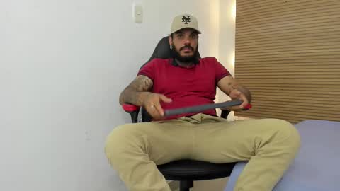 Snapshot of dhamian_wolf_hunter chatting on September 19, 9:58 pm dhaian online show from September 19, 9:58 pm