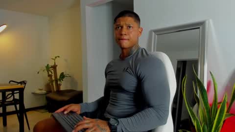 Diego online show from February 8, 11:02 pm