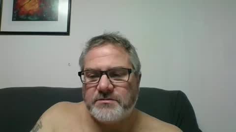 diamond_couple_82 online show from March 6, 5:35 am