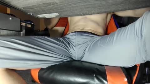 Snapshot of dick_and_muscle chatting on December 22, 2:17 am Dick And Muscle online show from December 22, 2:17 am