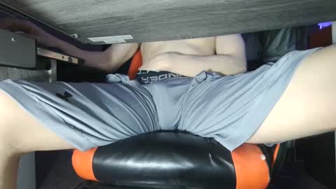 Snapshot of dick_and_muscle chatting on January 8, 12:17 am Dick And Muscle online show from January 8, 12:17 am