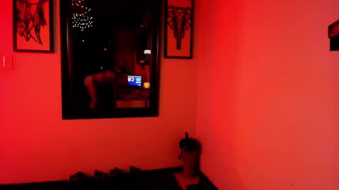 Snapshot of dickdamian_ chatting on September 18, 7:16 pm Damin online show from September 18, 7:16 pm